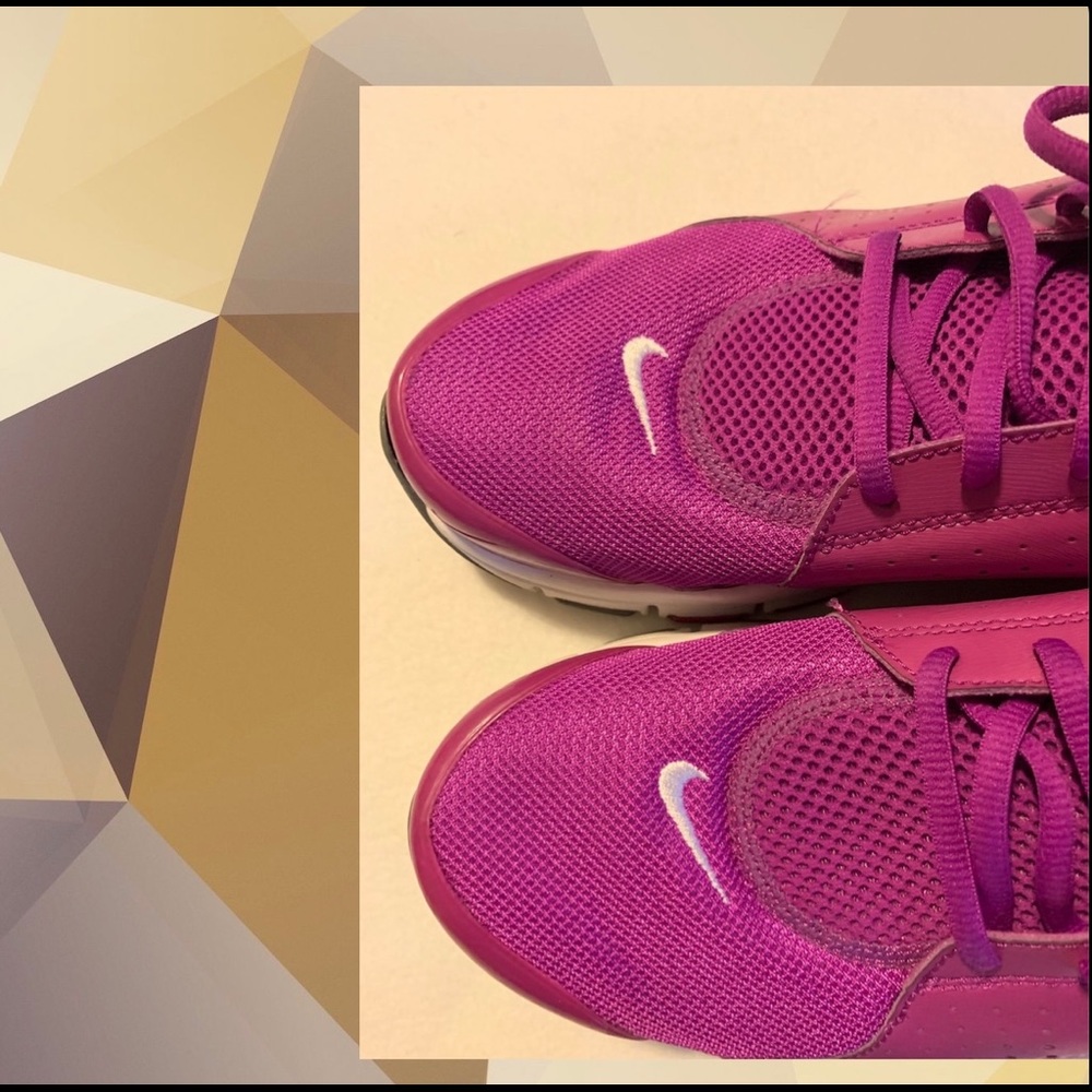 Nike Pink Women’s Sneakers-Size 10